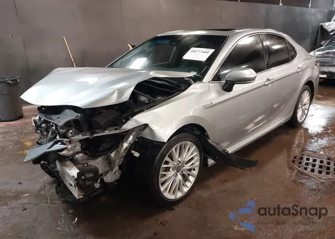 2020 Toyota Camry Xle Hybrid from USA, damaged, VIN 4T1F31AK6LU543353